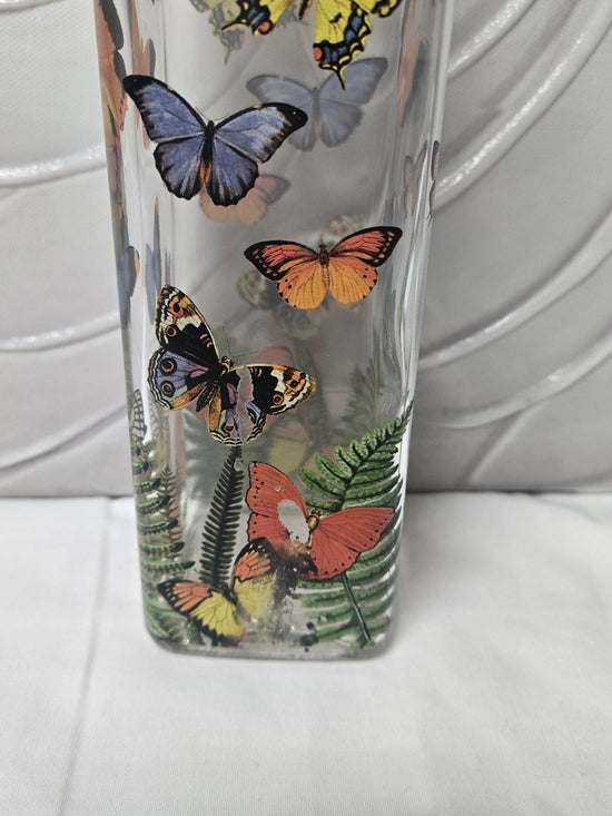 Michel Design Works Butterfly Glass Oil & Vinegar Cruet Set