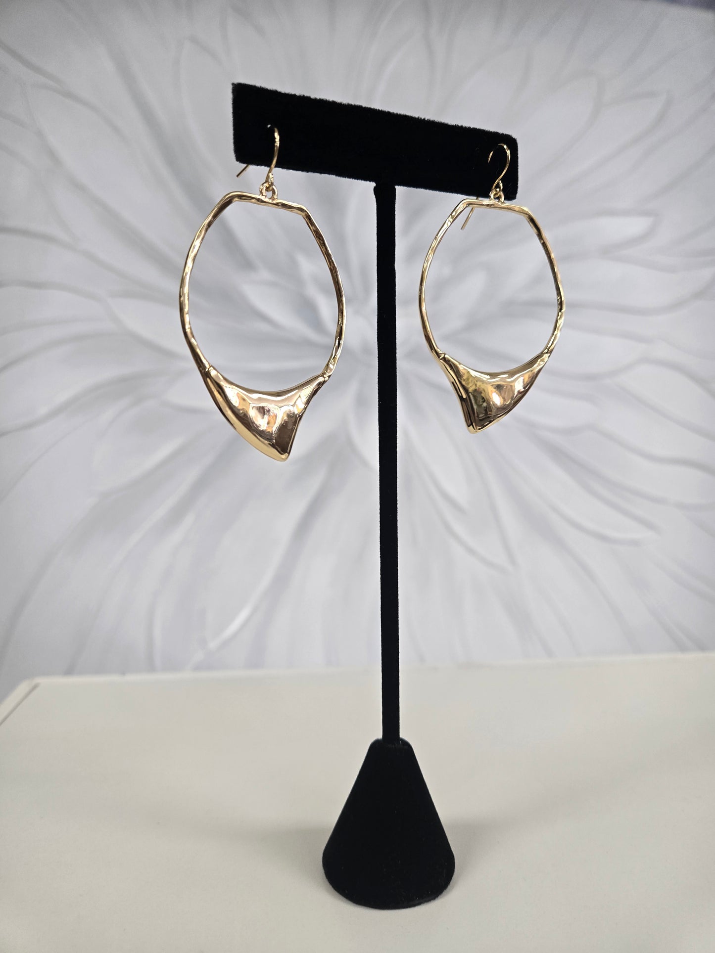 Leslie Curtis Atlas Earrings