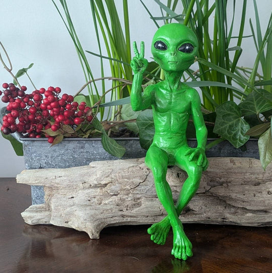 Alien Invasion Peace Dude Male Figurine 10": Green