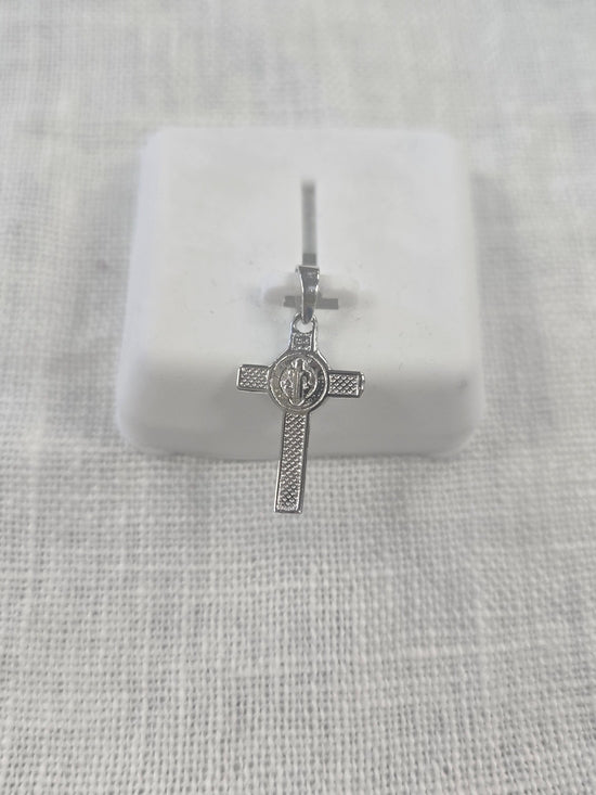 925 Sterling Silver Crucifix Pendant