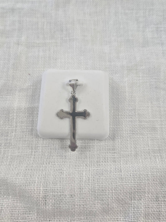925 Sterling Silver Medieval Style Cross Pendant With Scalloped Edges